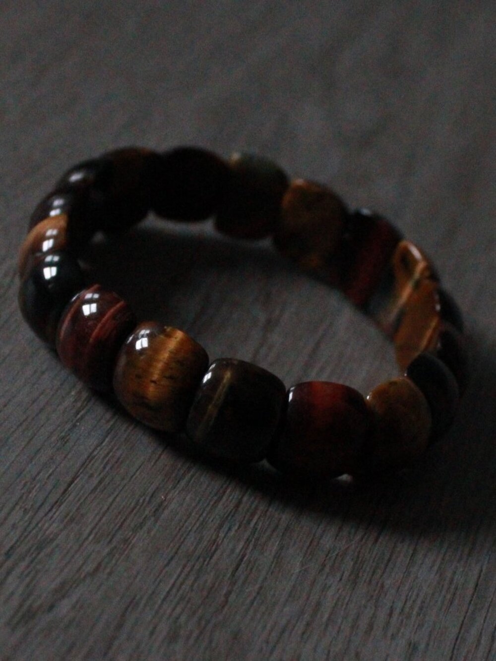 Unknown Brand Flat Barrel Cut Tiger's Eye Stretch Bracelet